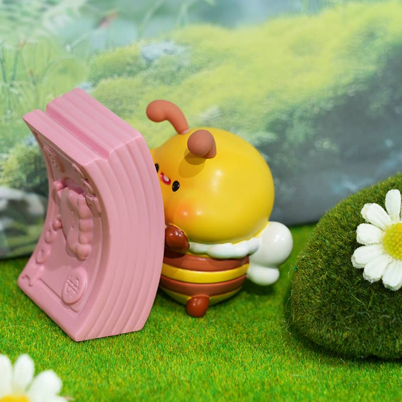 71205 Bee Figurine Blind Box-6 - Image 3