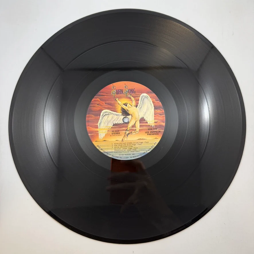 Led Zeppelin – Presence LP USED Vinyl NM/NM Audiophile - Image 3