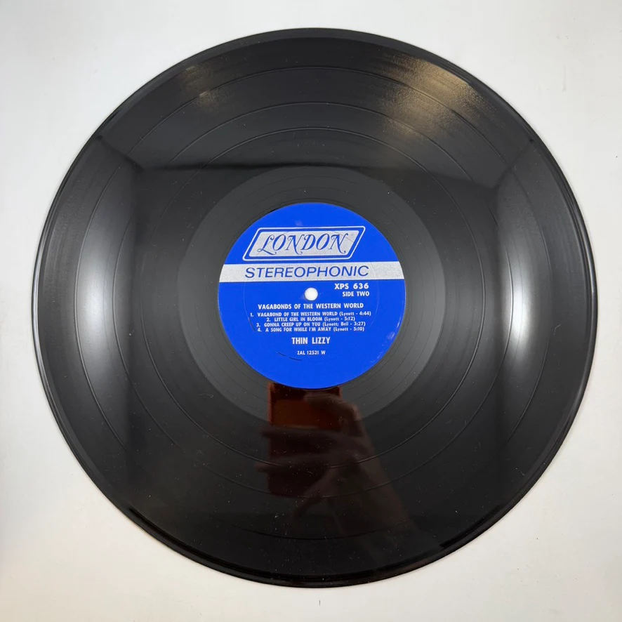 Thin Lizzy – Vagabonds Of The Western World LP USED Vinyl VG+/VG+ - Image 4